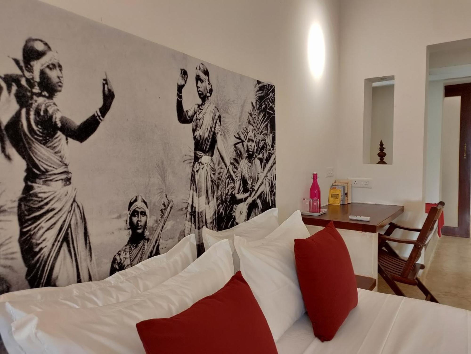 Mangala Heritage By Luxunlock Private Villas Tirukkannapuram Exterior foto